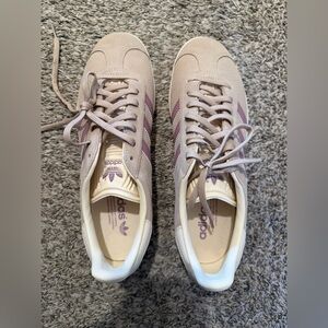 Adidas women’s gazelle